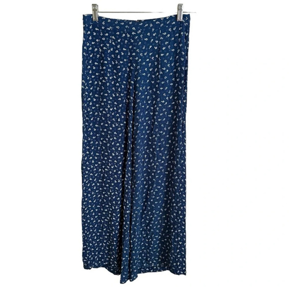 Faithfull the brand size XS 2 Blue Ditsy Floral Gabrielle Wide Leg Flowy Pants - Picture 3 of 6